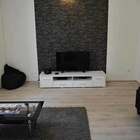 Marko Polo Deluxe Apartment Apartment